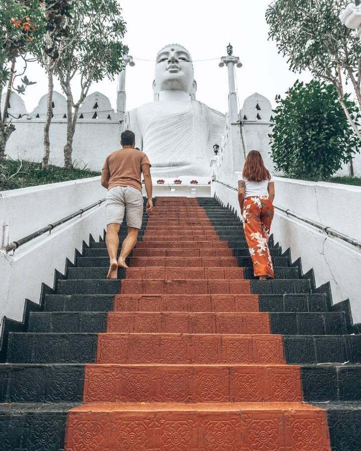 Silver Sign Hotel Katugastota ภายนอก รูปภาพ